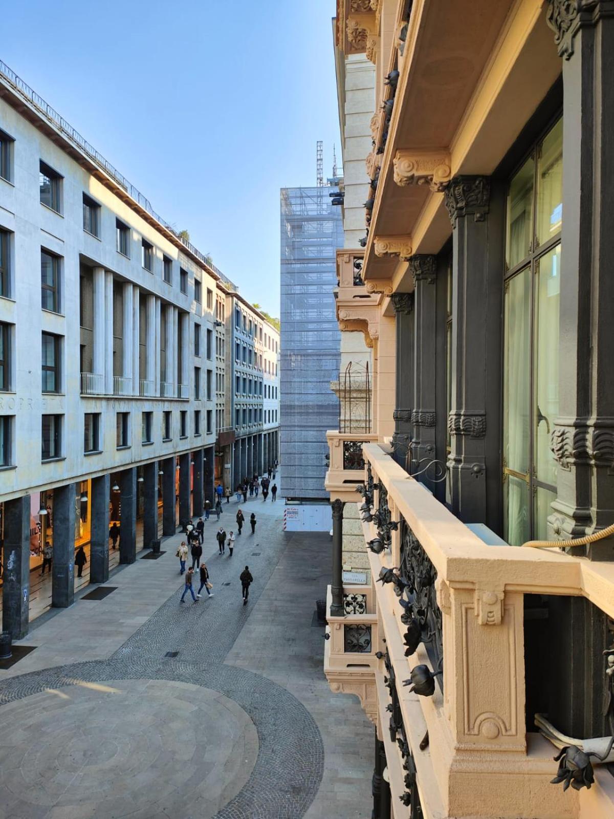 Aparthotel Dei Mercanti Milan Exterior photo